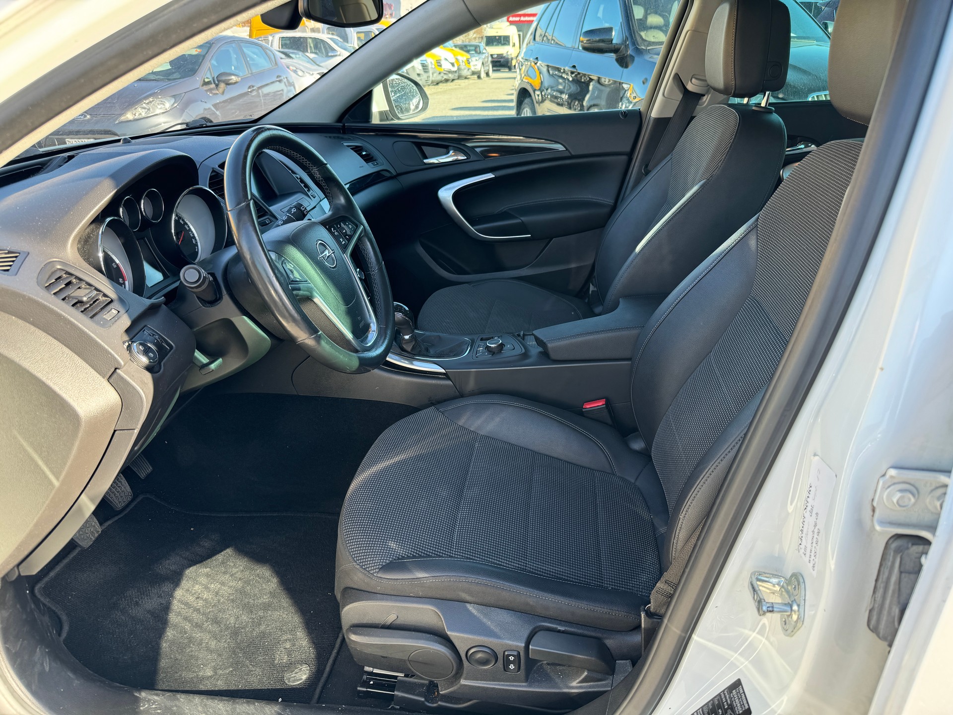 OPEL Insignia ST 2.0 CDTI ecoFLEX Anniversary Ed.-image-8