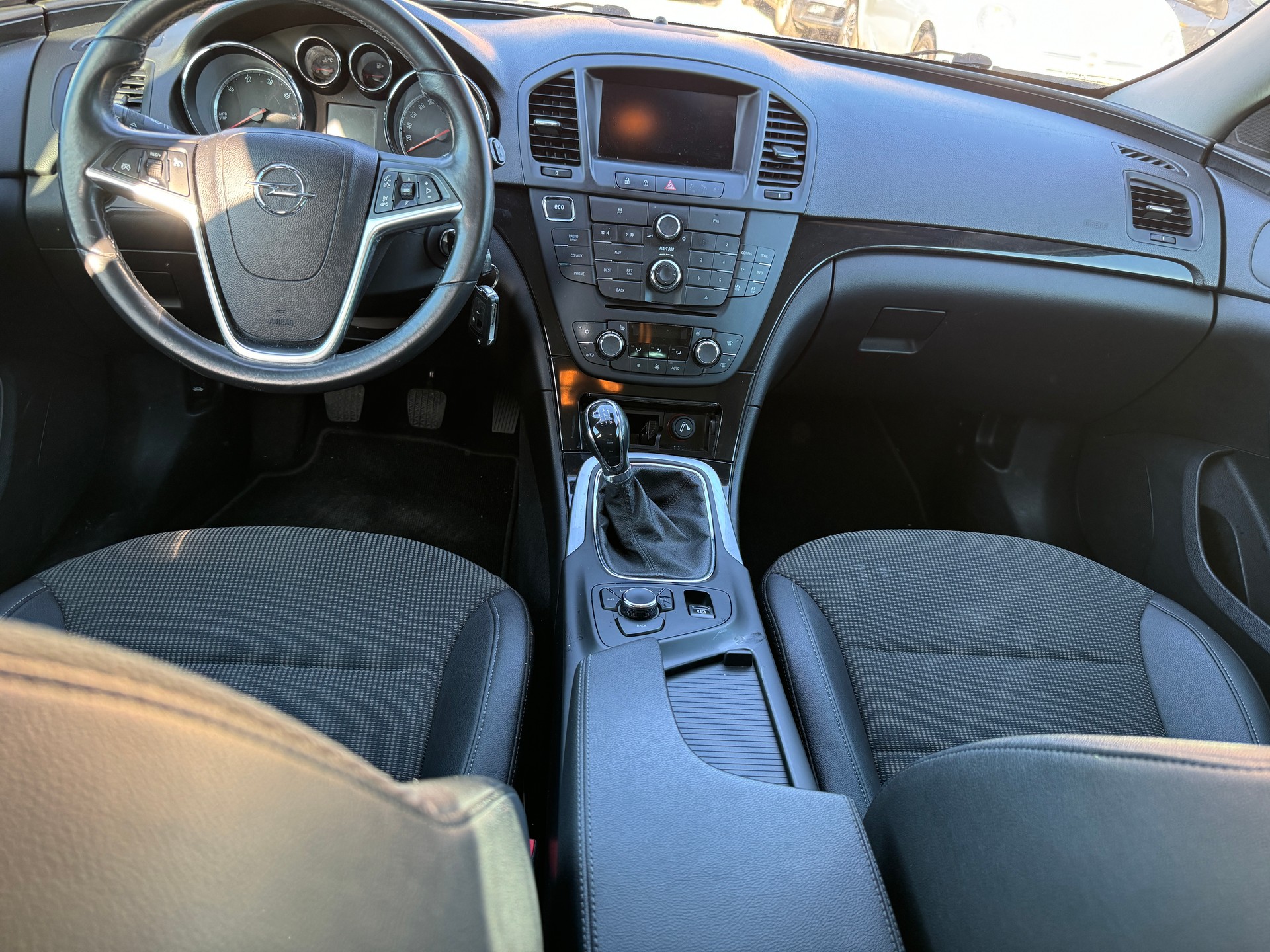 OPEL Insignia ST 2.0 CDTI ecoFLEX Anniversary Ed.-image-7
