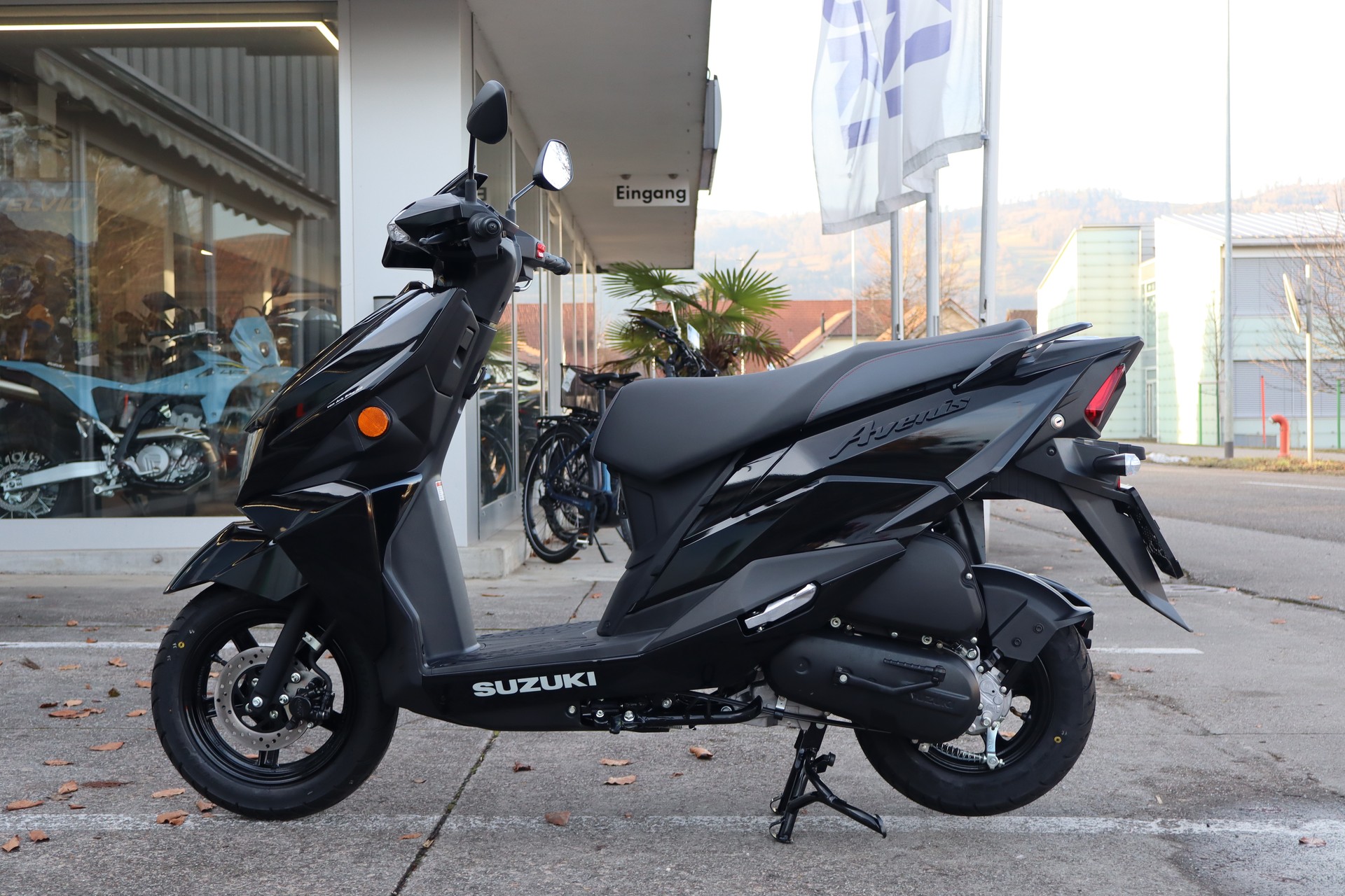 SUZUKI Avenis 125-image-3