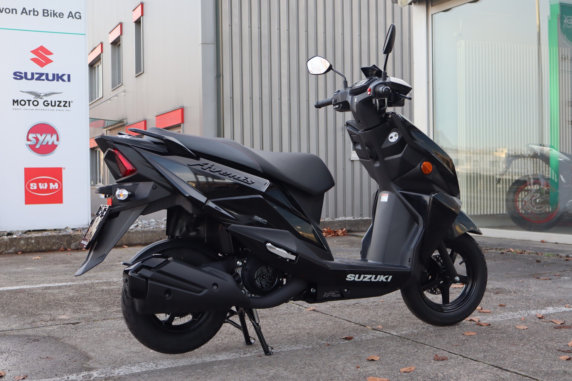 SUZUKI Avenis 125-image-2
