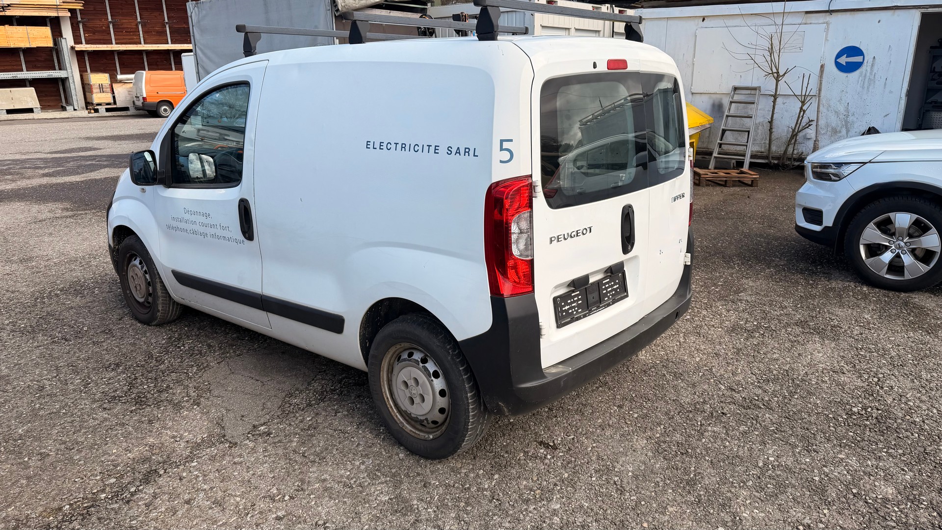 PEUGEOT Bipper 1.4i-image-2