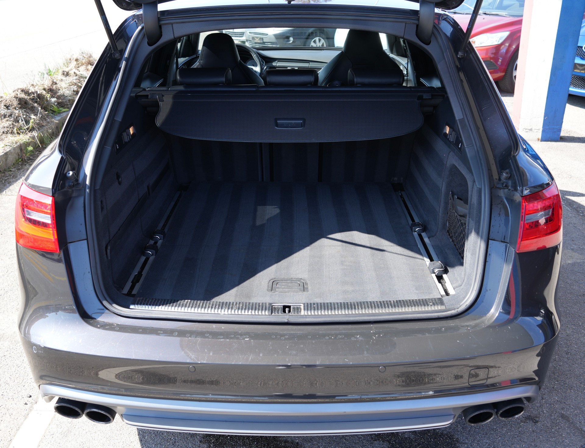 AUDI S6 Avant 4.0 TFSI V8 quattro S-tronic-image-13