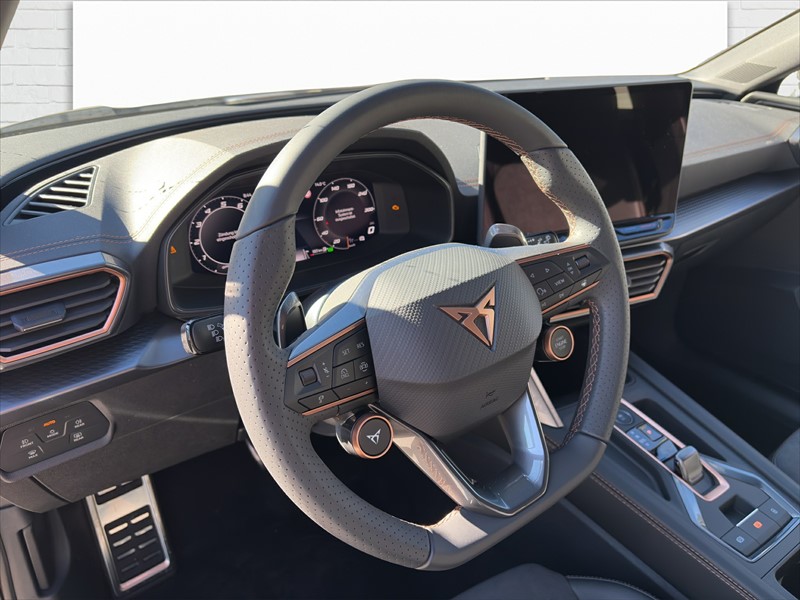 CUPRA Leon ST-image-5