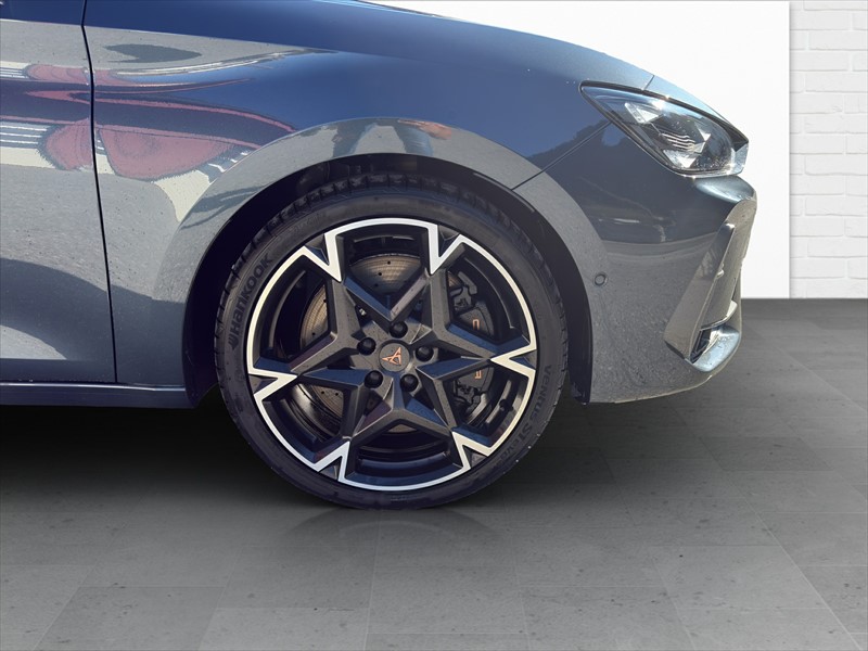 CUPRA Leon ST-image-11