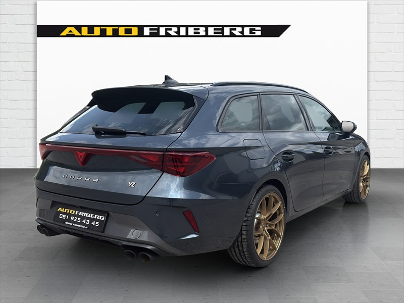 CUPRA Leon ST-image-3