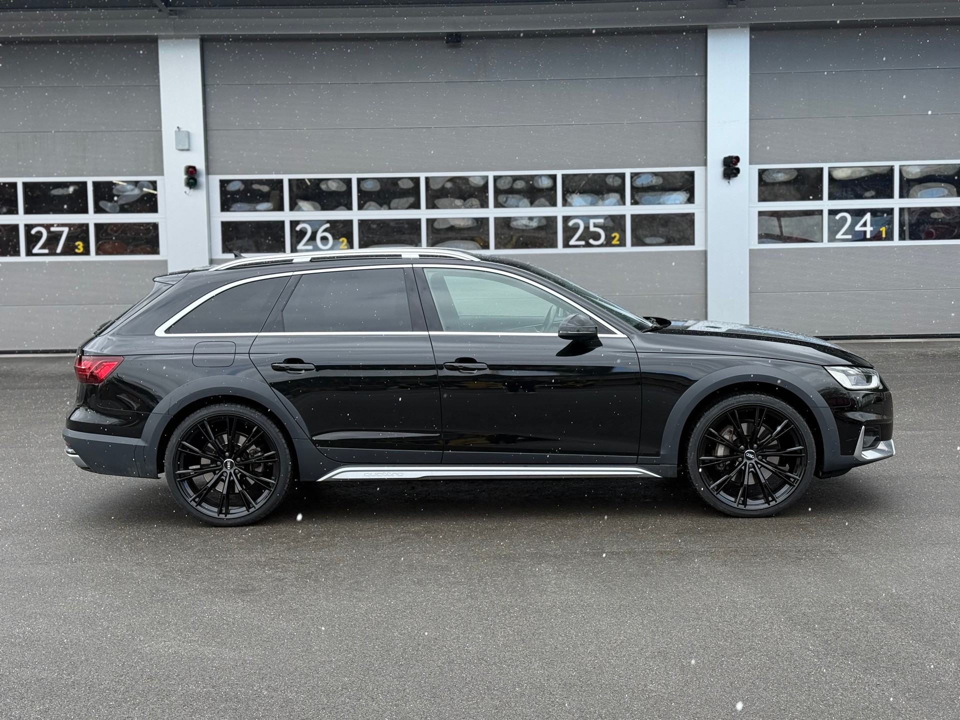 AUDI A4 allroad 45 TFSI quattro S-tronic-showroom-element-2
