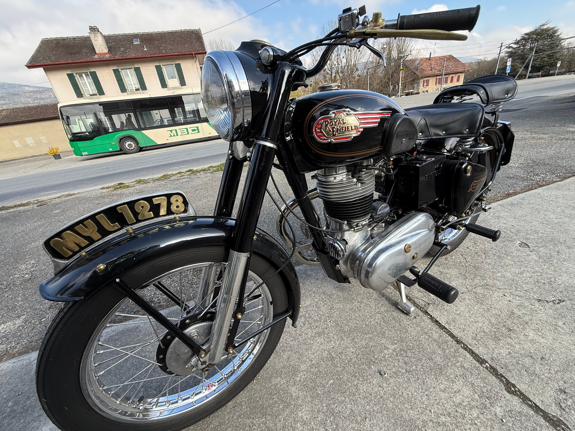 ROYAL ENFIELD BULLET 350-image-8