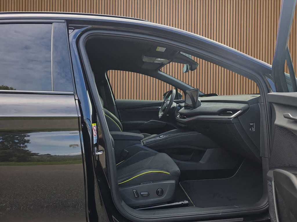 SKODA Elroq RS-MAXX 4x4-image-10