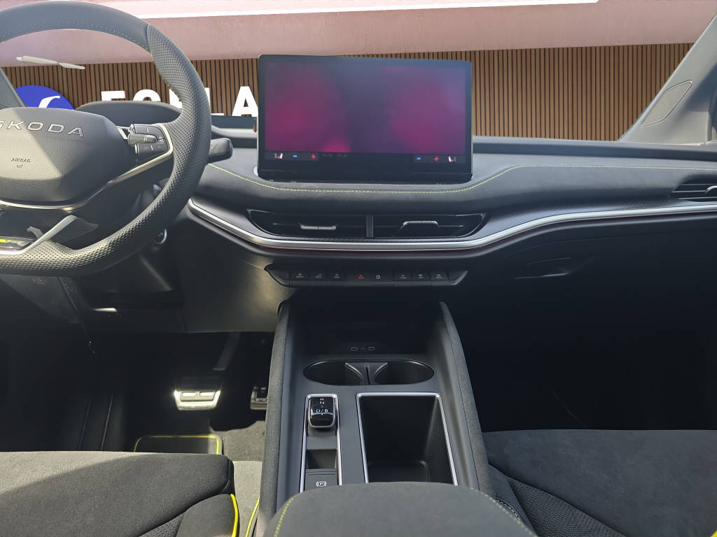 SKODA Elroq RS-MAXX 4x4-image-16