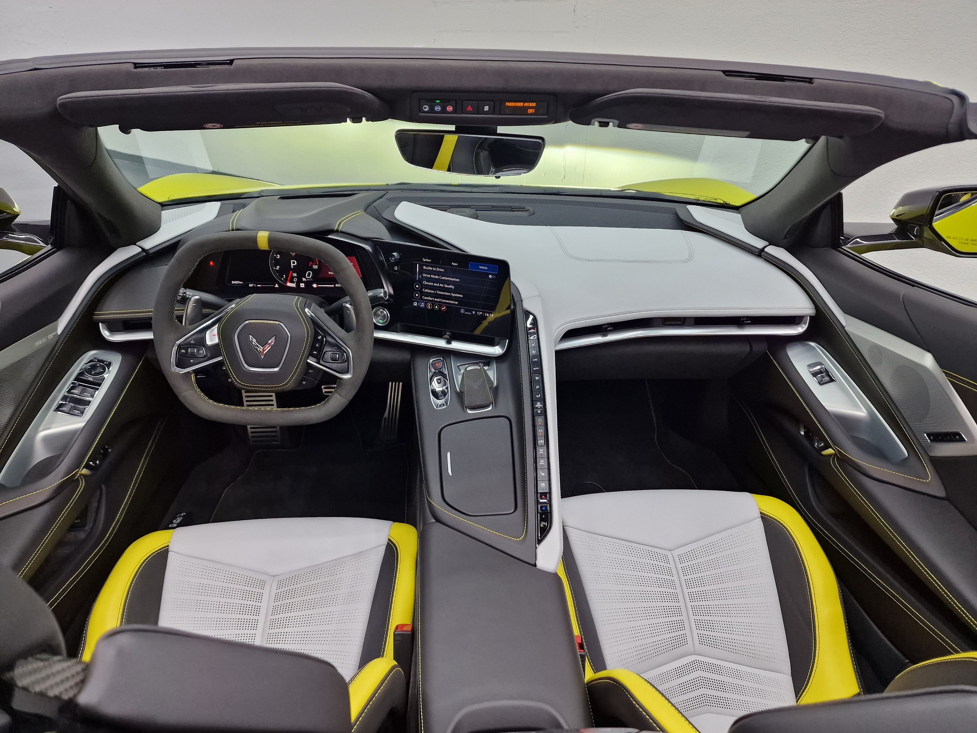 CHEVROLET Corvette C8 Convertible C8.R Edition-image-11