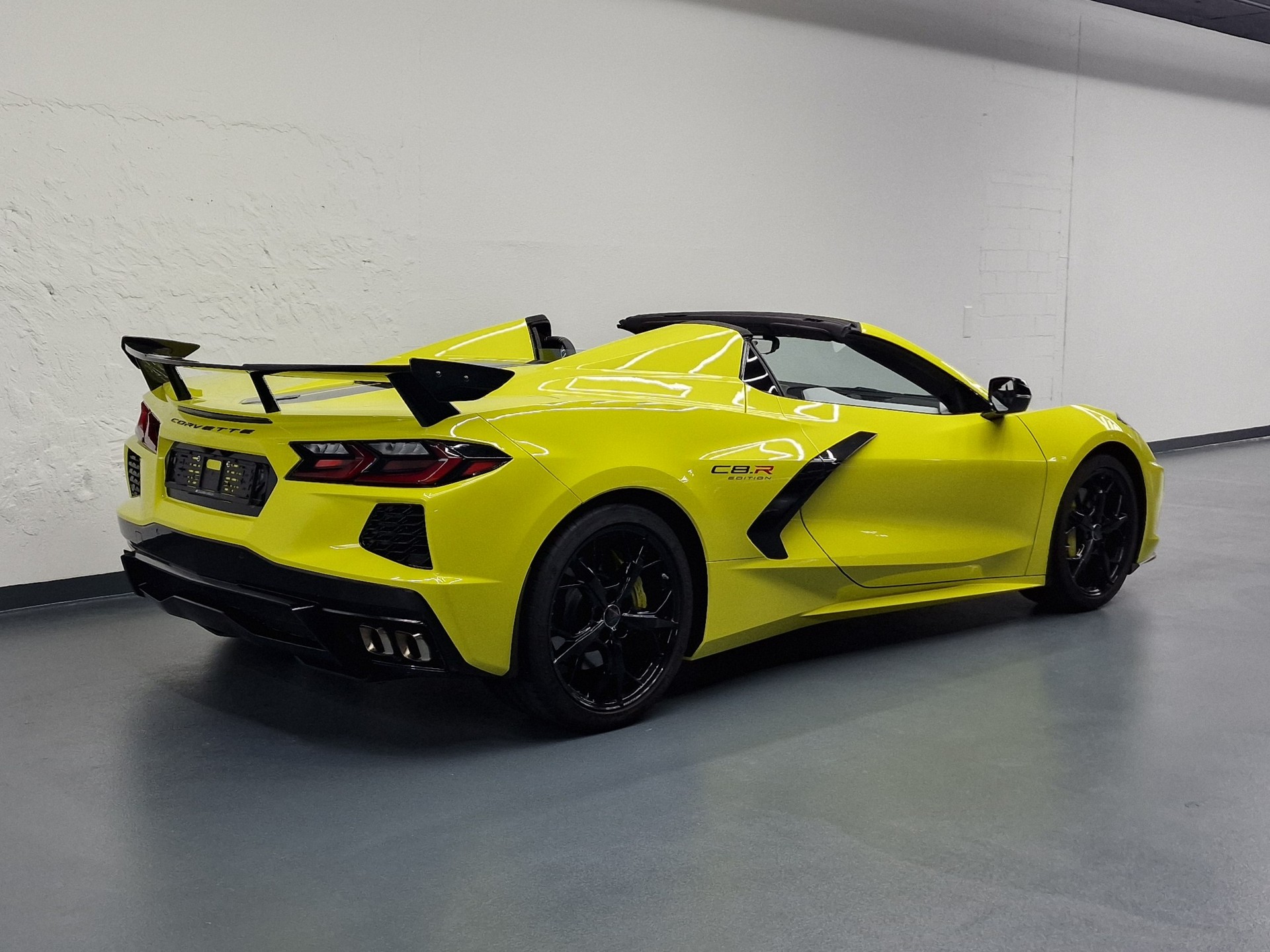 CHEVROLET Corvette C8 Convertible C8.R Edition-showroom-element-2