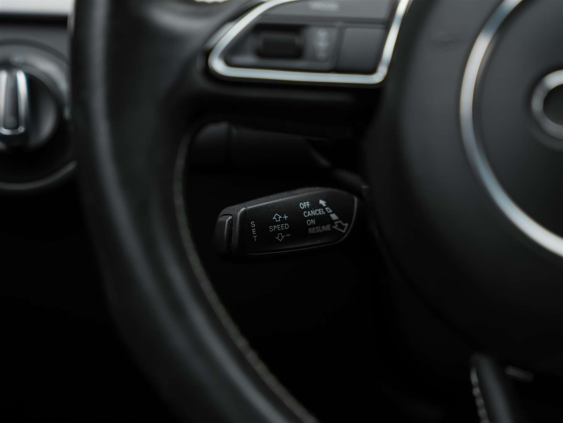 AUDI S4 Avant 3.0 V6 TFSI quattro S-Tronic *Facelift*Bang & Olufsen Soundanlage*Leder Sportsitze*-image-29