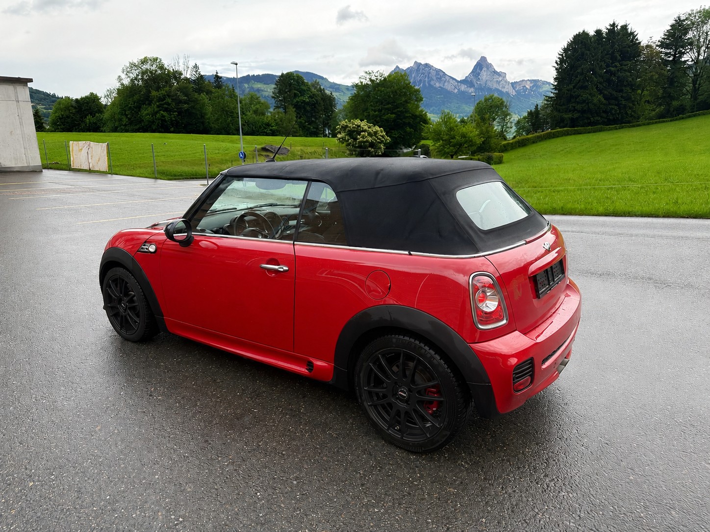 MINI Cooper John Cooper Works Cabriolet-image-8