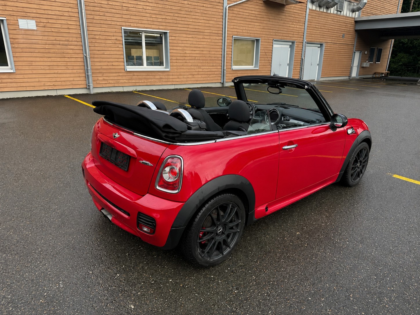 MINI Cooper John Cooper Works Cabriolet-showroom-element-3