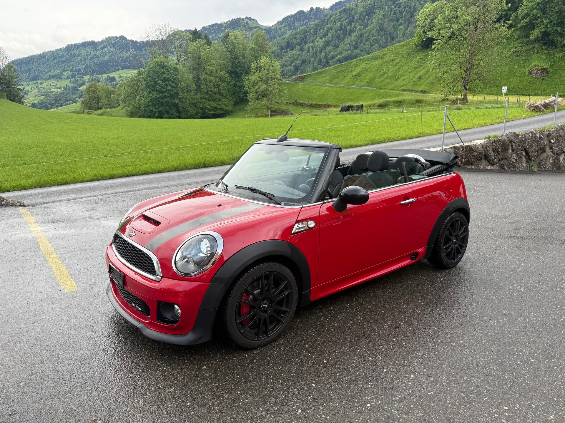 MINI Cooper John Cooper Works Cabriolet-showroom-element-2