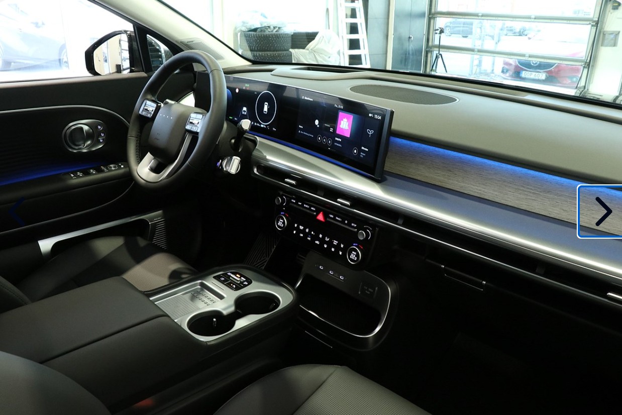 HYUNDAI Ioniq 9 110kWh Vertex 4WD-image-8