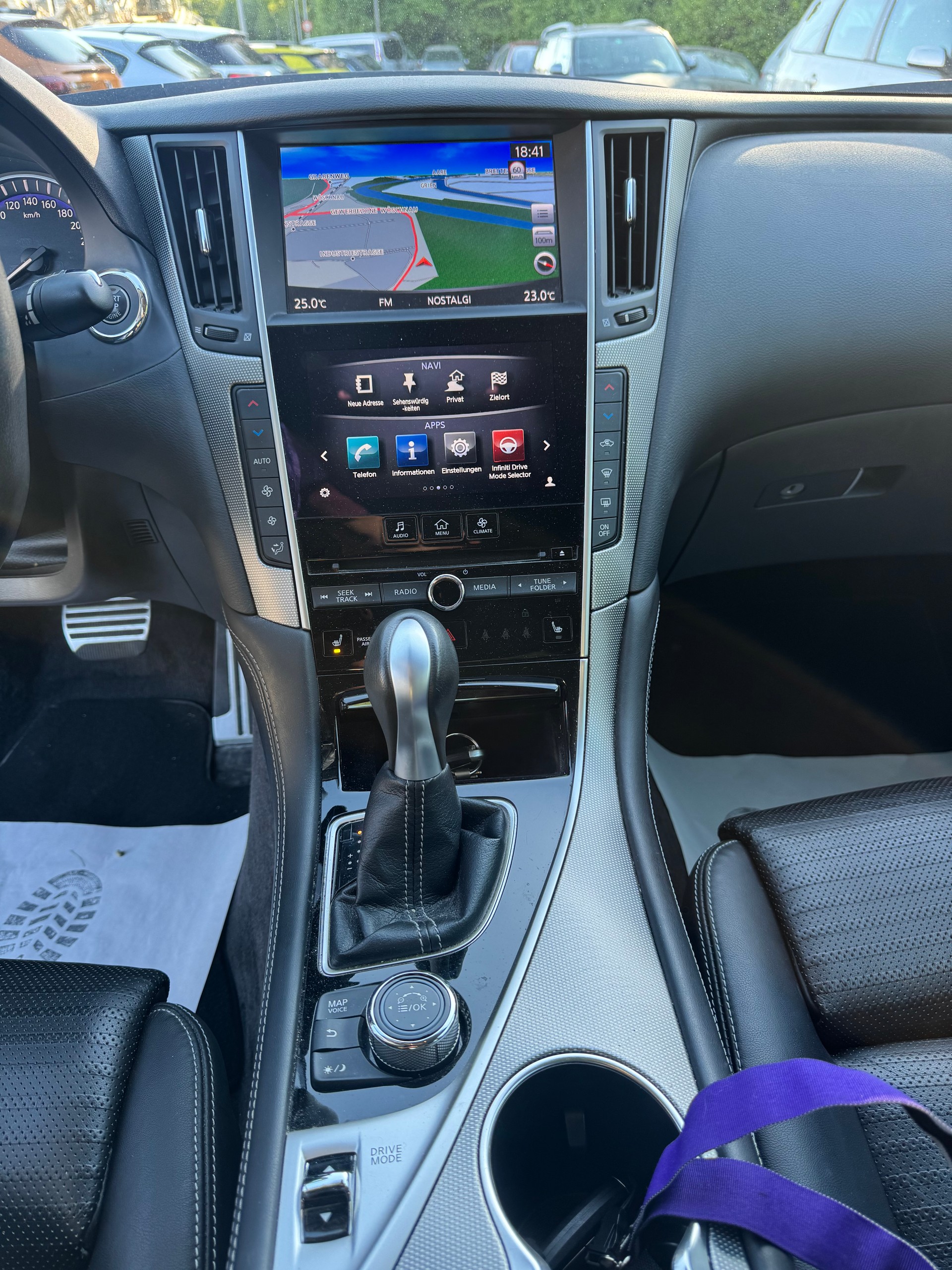 INFINITI Q50 2.2d Executive Automatic-image-14