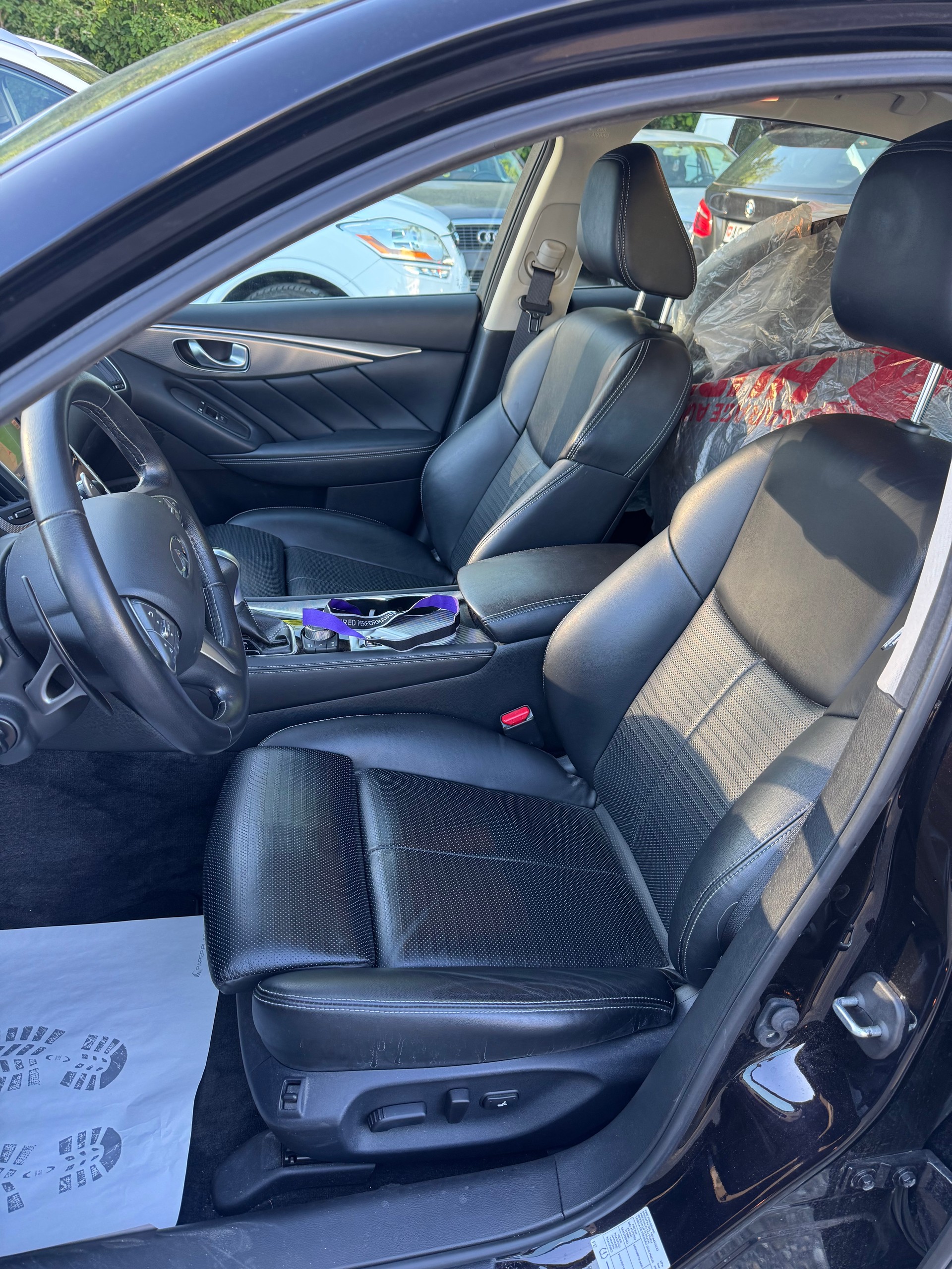 INFINITI Q50 2.2d Executive Automatic-image-11