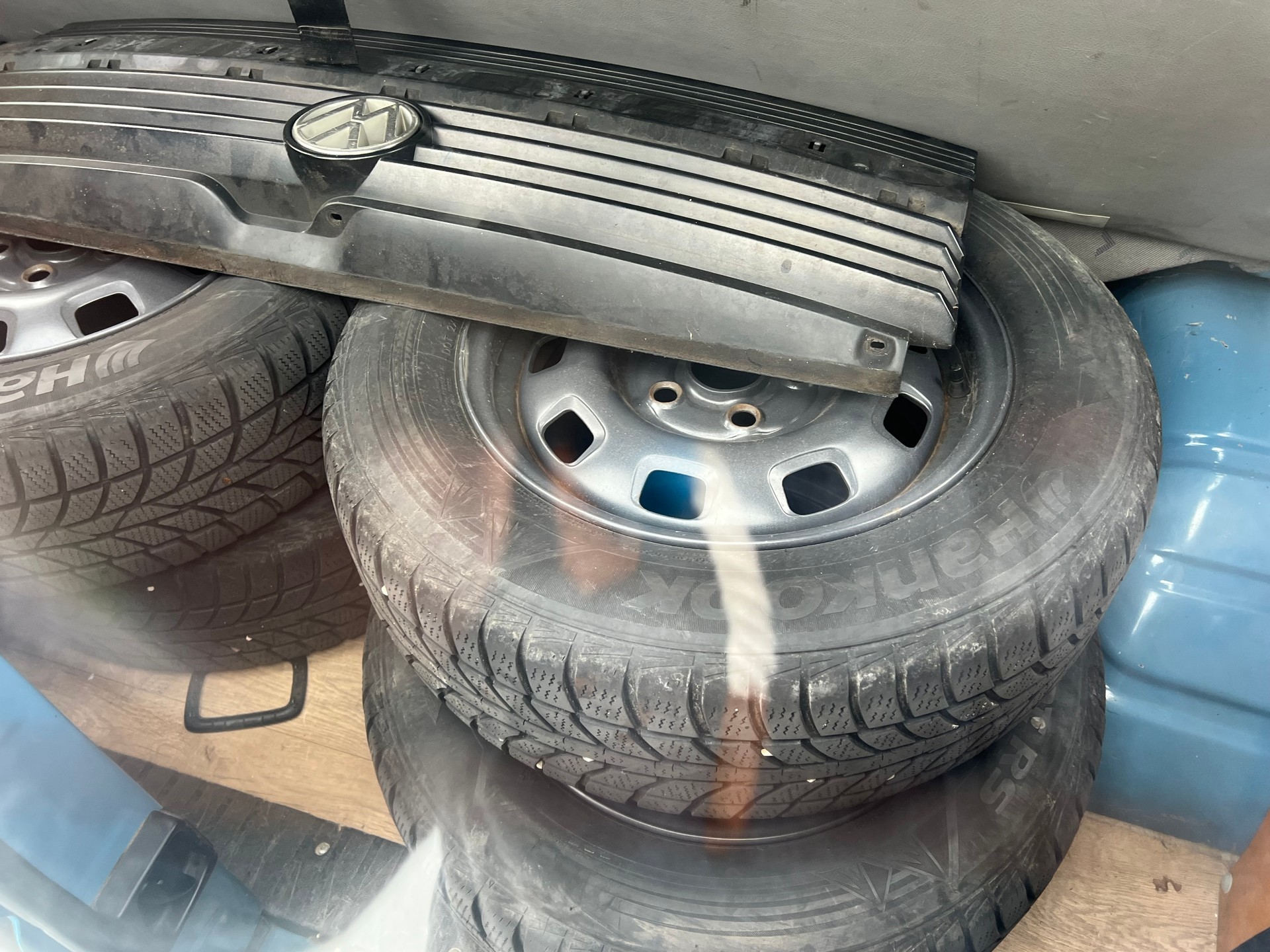 VW T4 2.5 Automat 9 Plätze-frisch ab Mfk-image-9