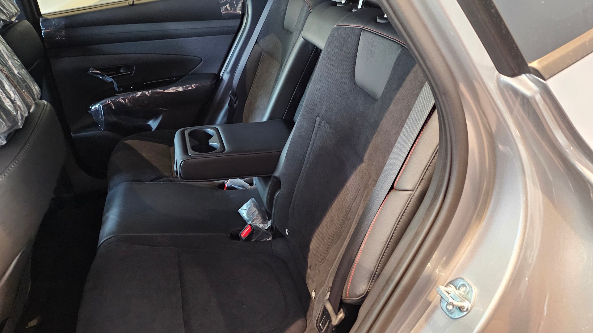 HYUNDAI Tucson 1.6 TGDI PHEV N-Line 4WD-image-21