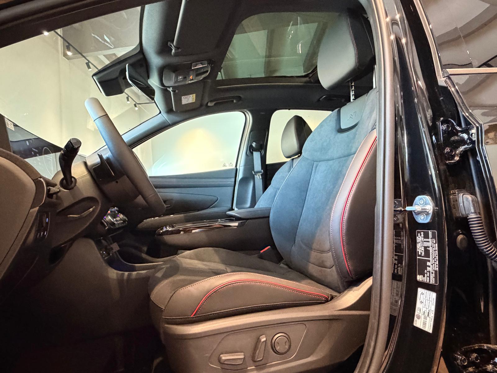 HYUNDAI Tucson 1.6 TGDI PHEV N-Line 4WD Vollausstattung-image-11