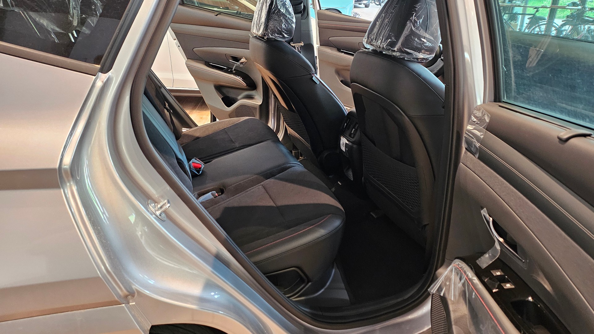 HYUNDAI Tucson 1.6 TGDI PHEV N-Line 4WD-image-19