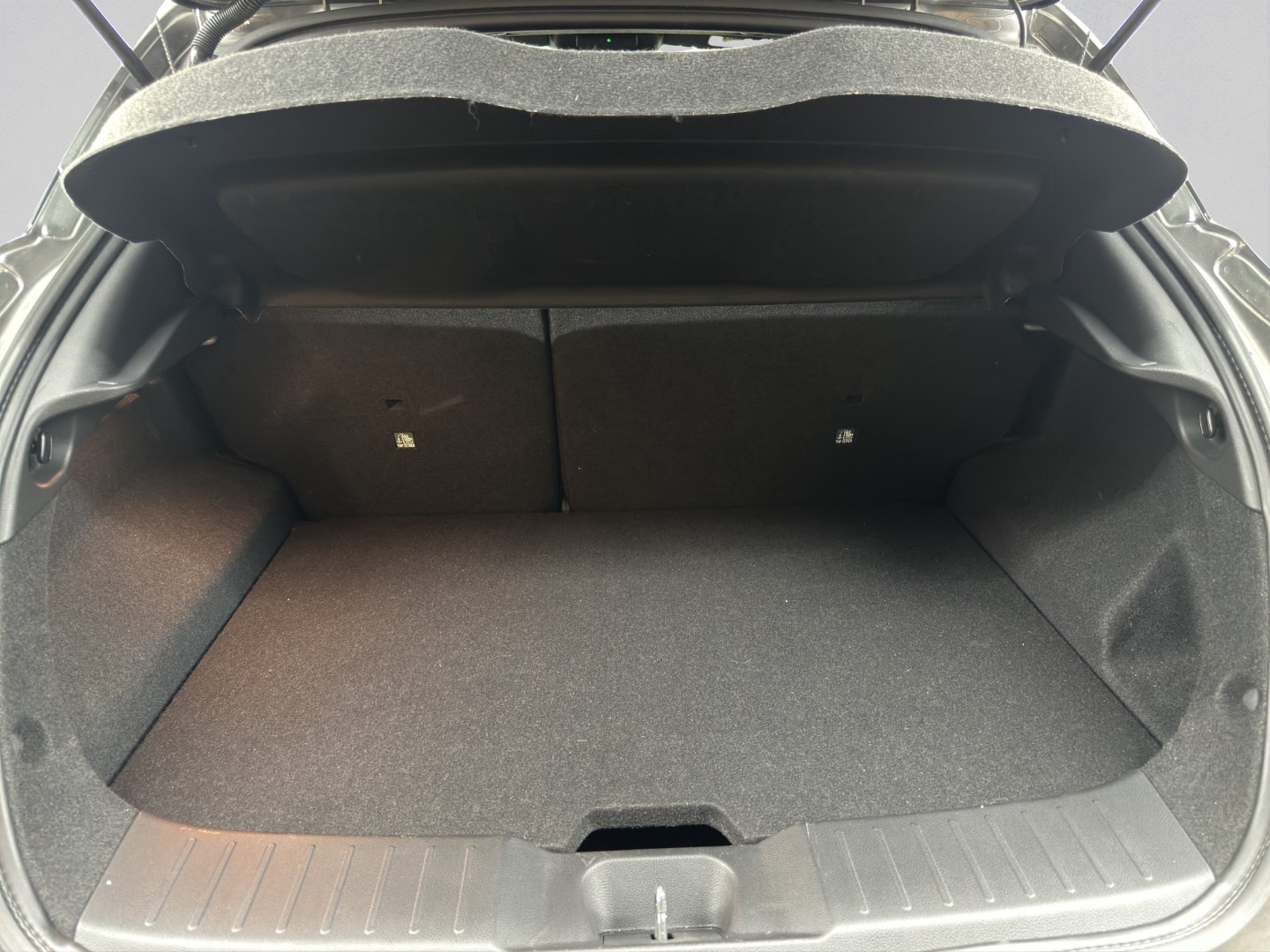 NISSAN Juke 1.6 FHEV N-Connecta-image-25