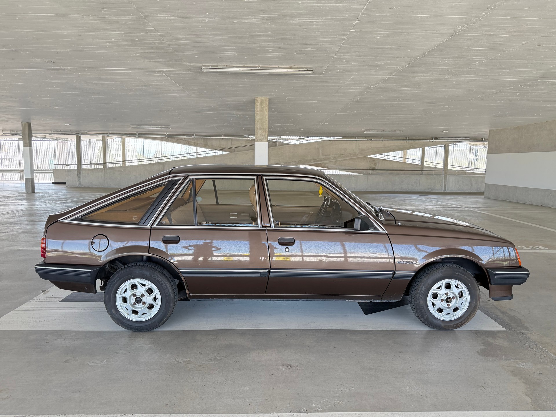 OPEL Ascona 1800 E Berlina - Expertise du jour - Service a jour-image-1