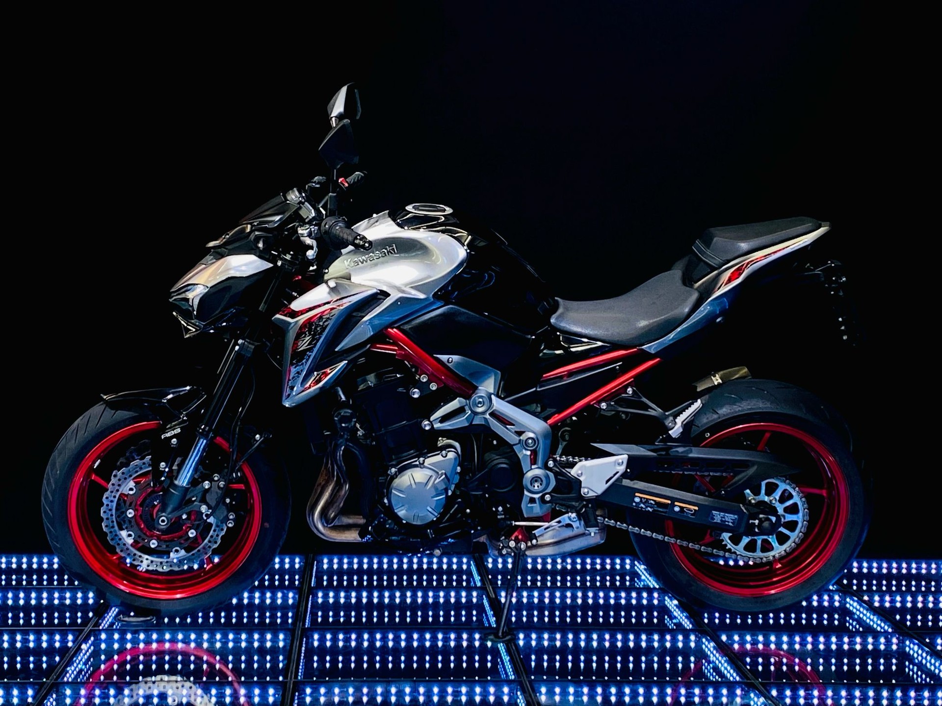 KAWASAKI Z 900 Performance-image-3