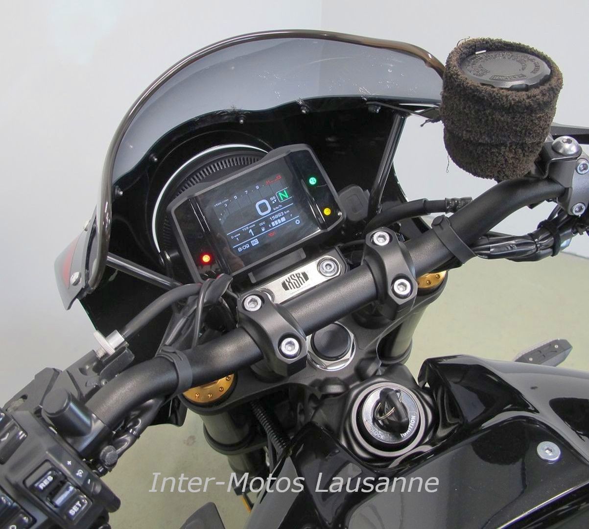 YAMAHA XSR900 35KW-image-8