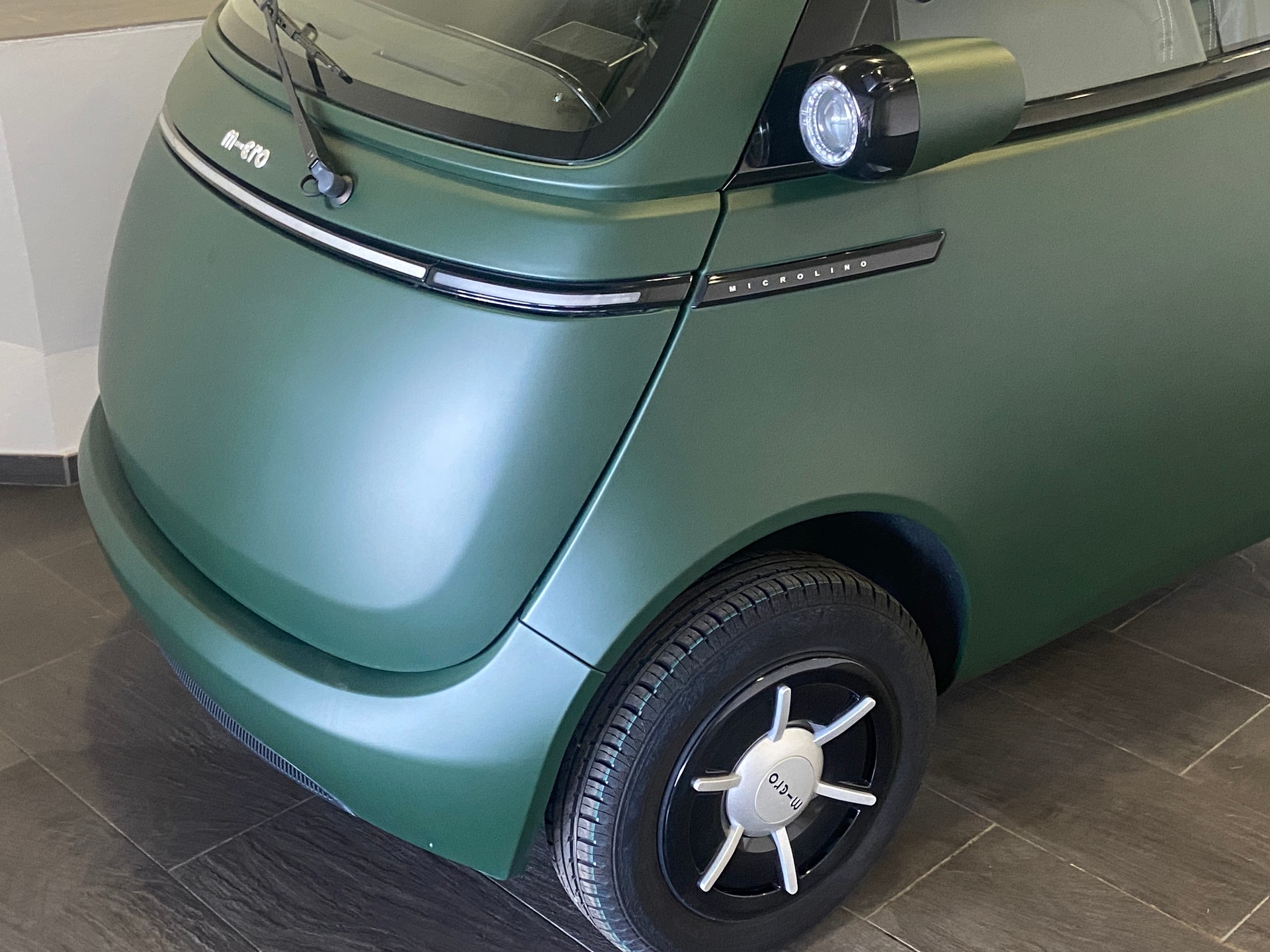 MICRO Competizione Medium Range 10.5 kWh-showroom-element-3