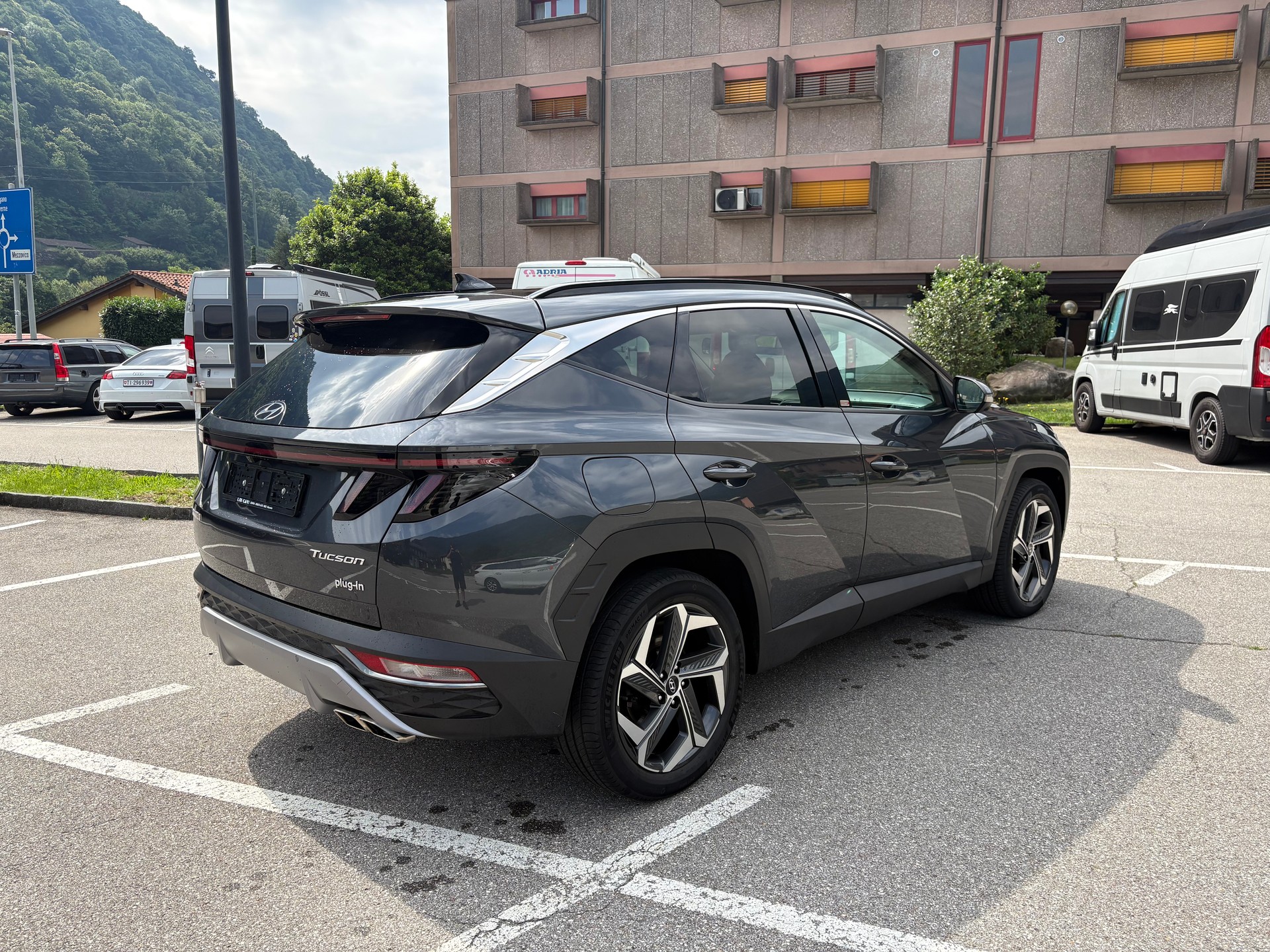 HYUNDAI Tucson 1.6 TGDI PHEV Vertex 4WD-image-3