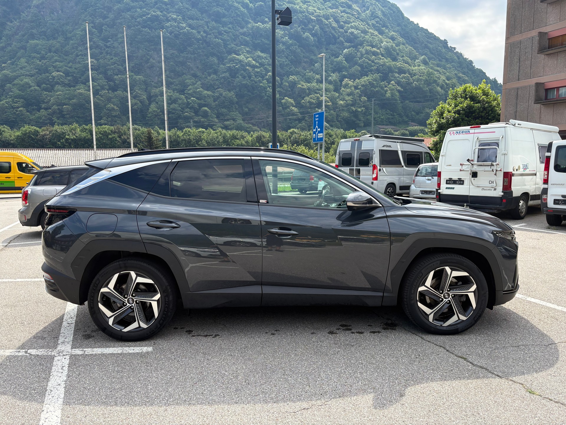 HYUNDAI Tucson 1.6 TGDI PHEV Vertex 4WD-image-2