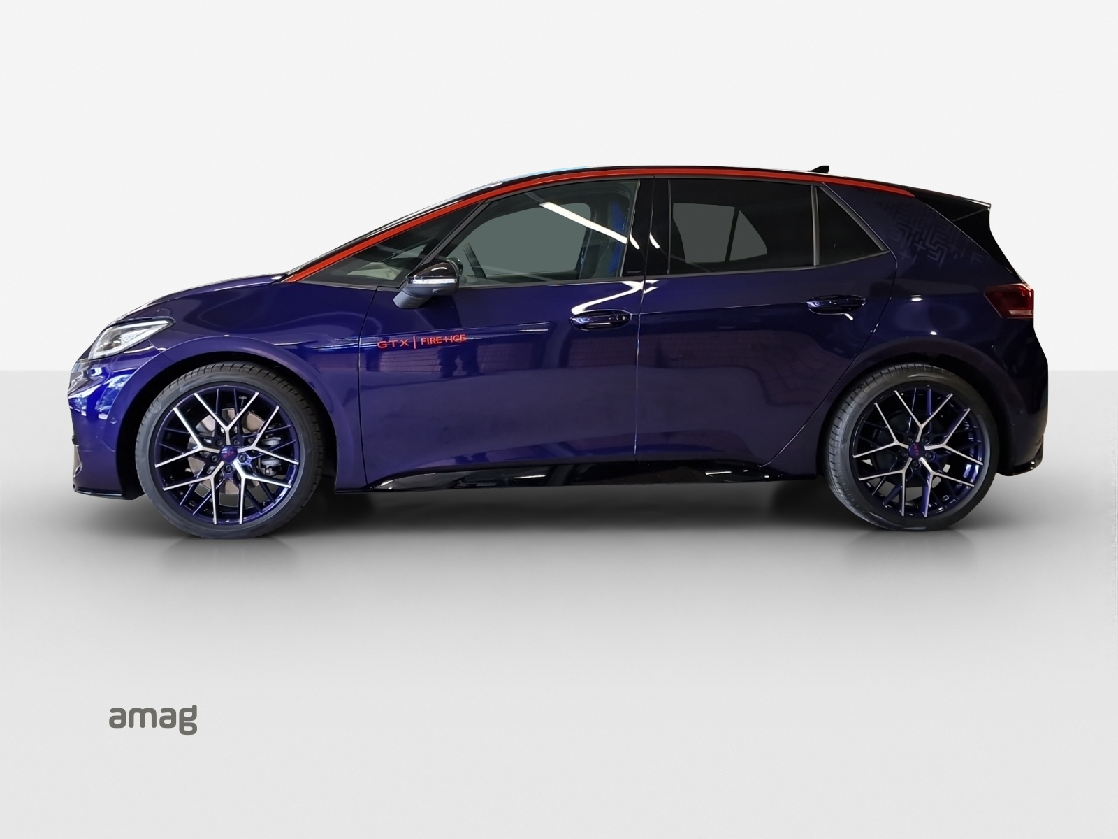 VW ID.3 GTX Performance 79 kWh GTX Fire+Ice-showroom-element-1