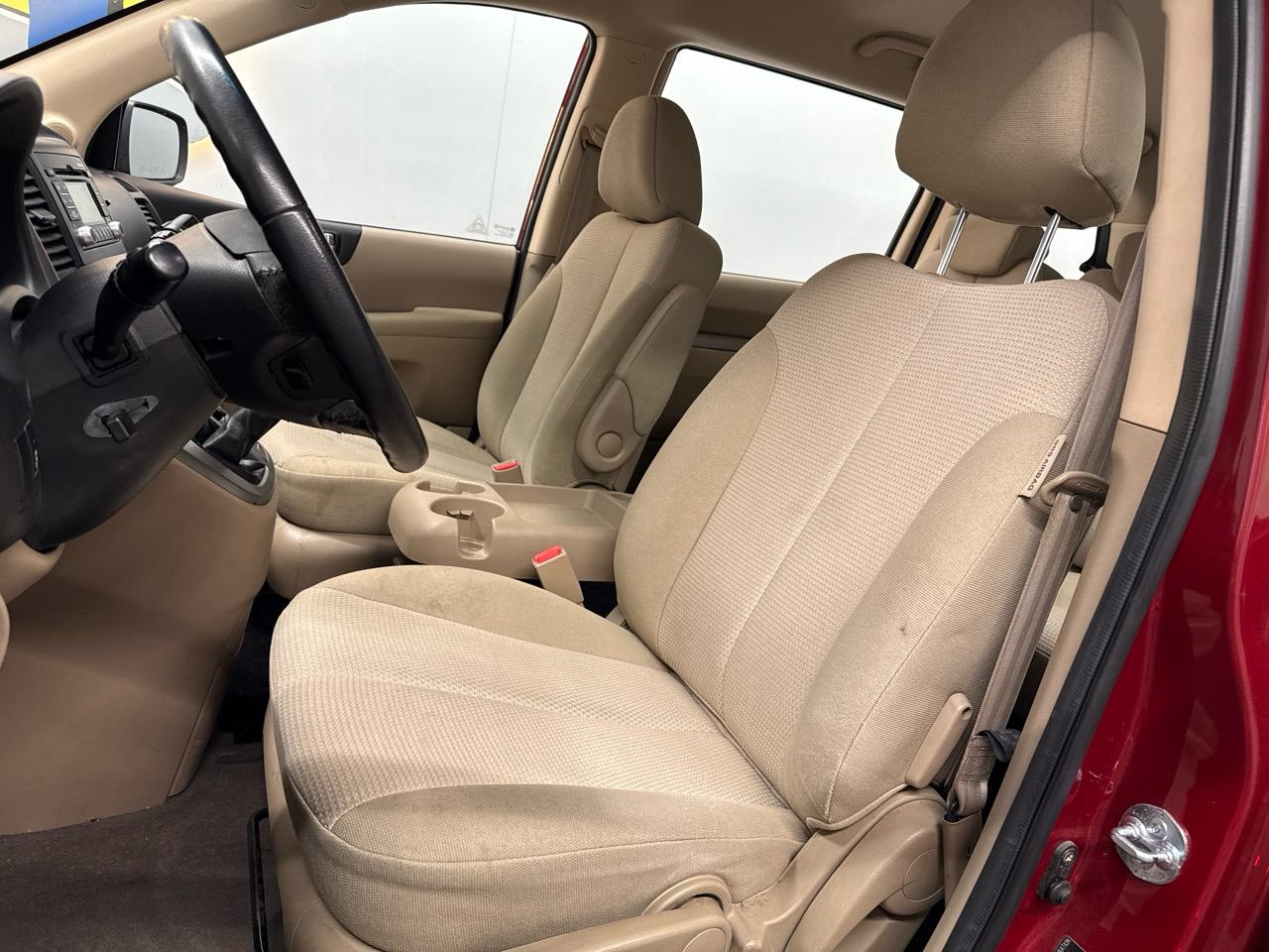 KIA Carnival 2.2 CRDi Classic-showroom-element-3