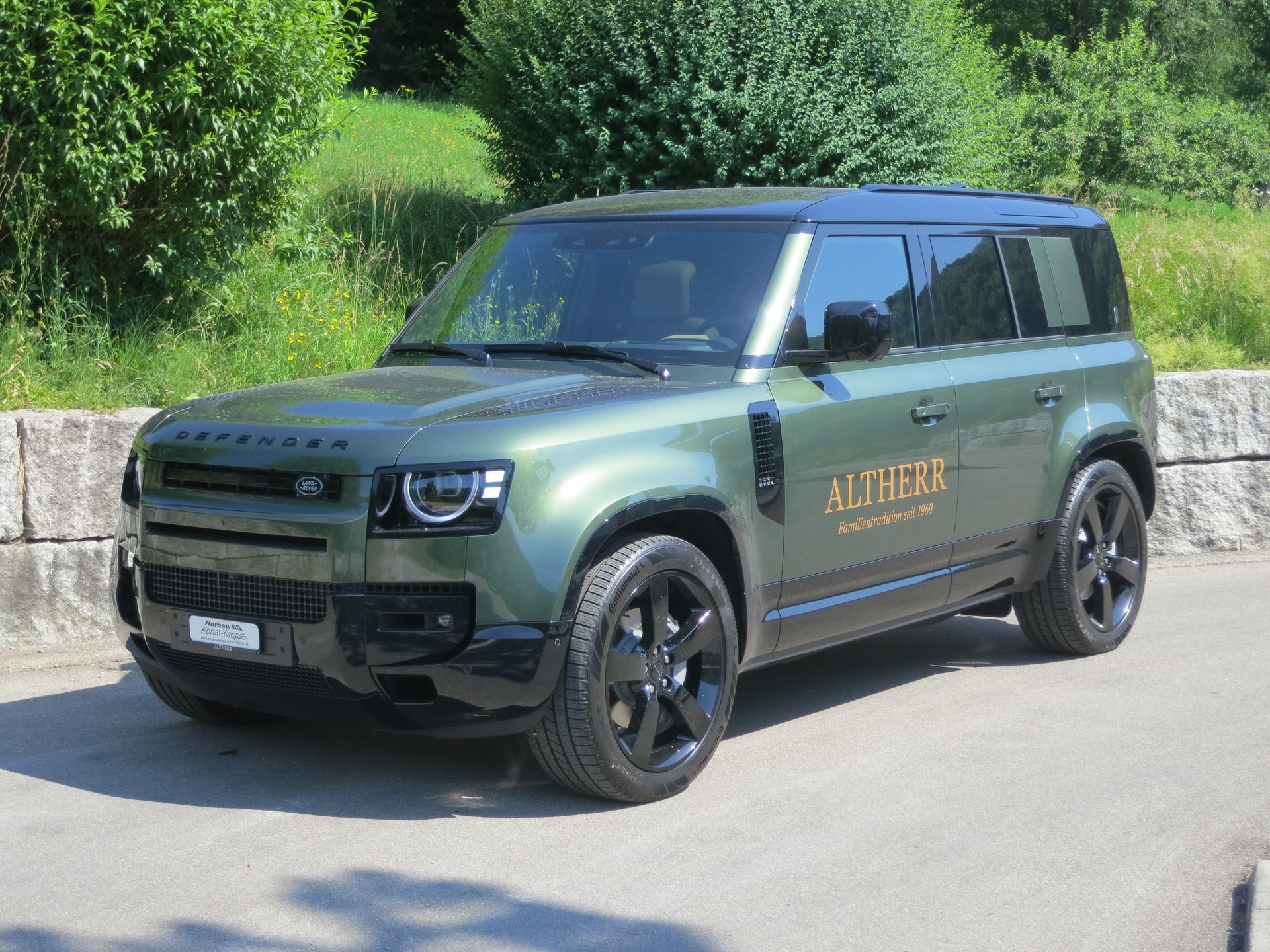 LAND ROVER Defender 110 3.0 D I6 350 X-Dynamic HSE AWD AT8