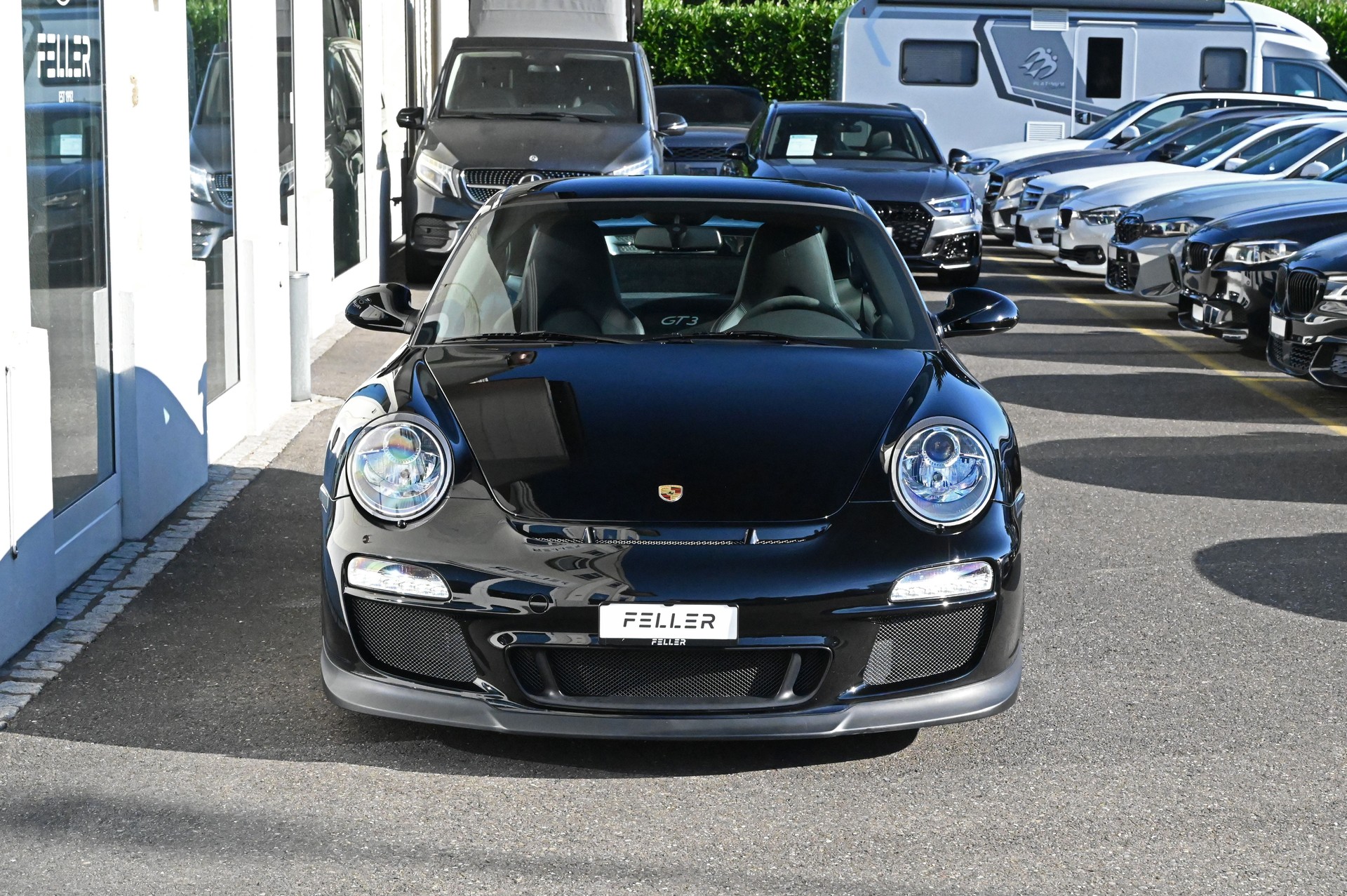 PORSCHE 911 GT3-showroom-element-2