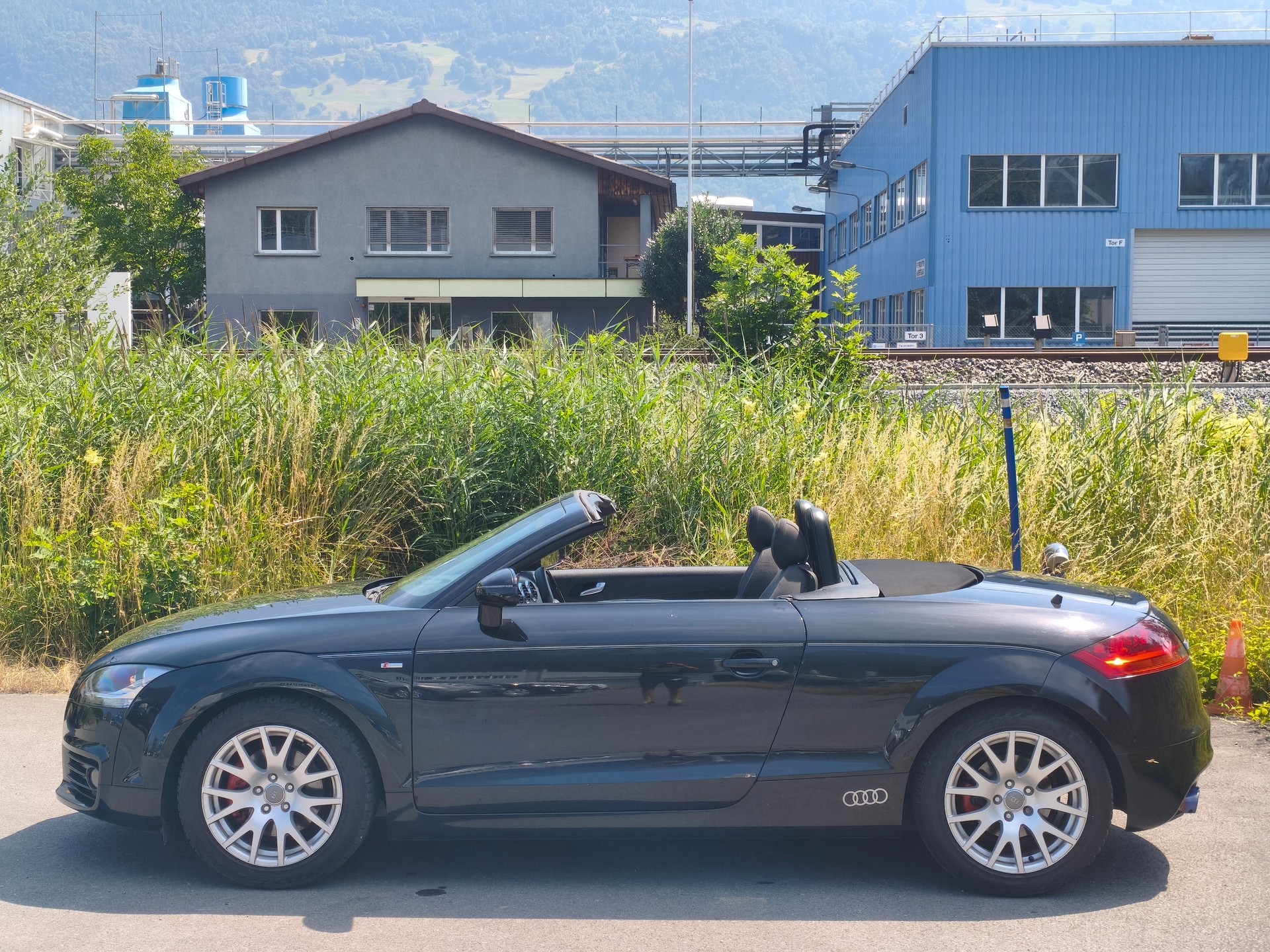 AUDI TT Roadster 2.0 TFSI-image-9