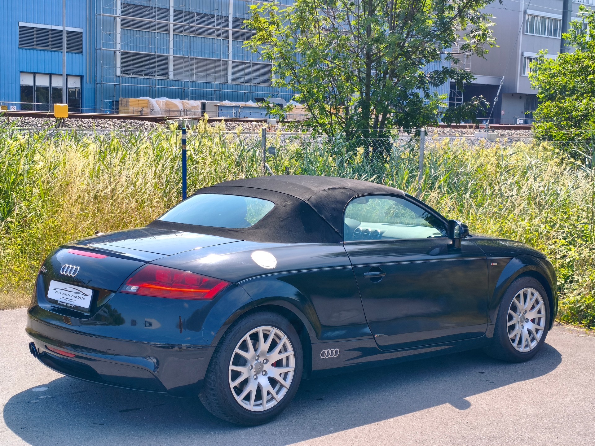 AUDI TT Roadster 2.0 TFSI-image-5