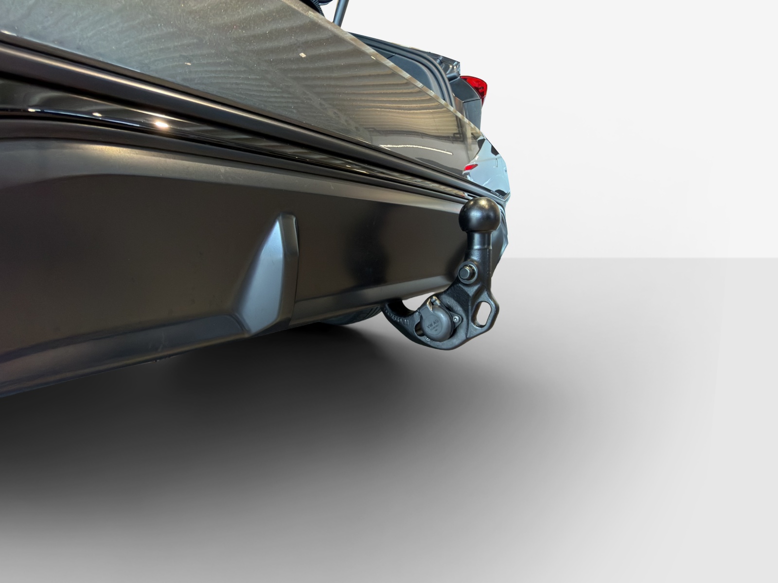 AUDI A5 Avant e-hybrid quattro Attraction 220 kW S tronic-image-13