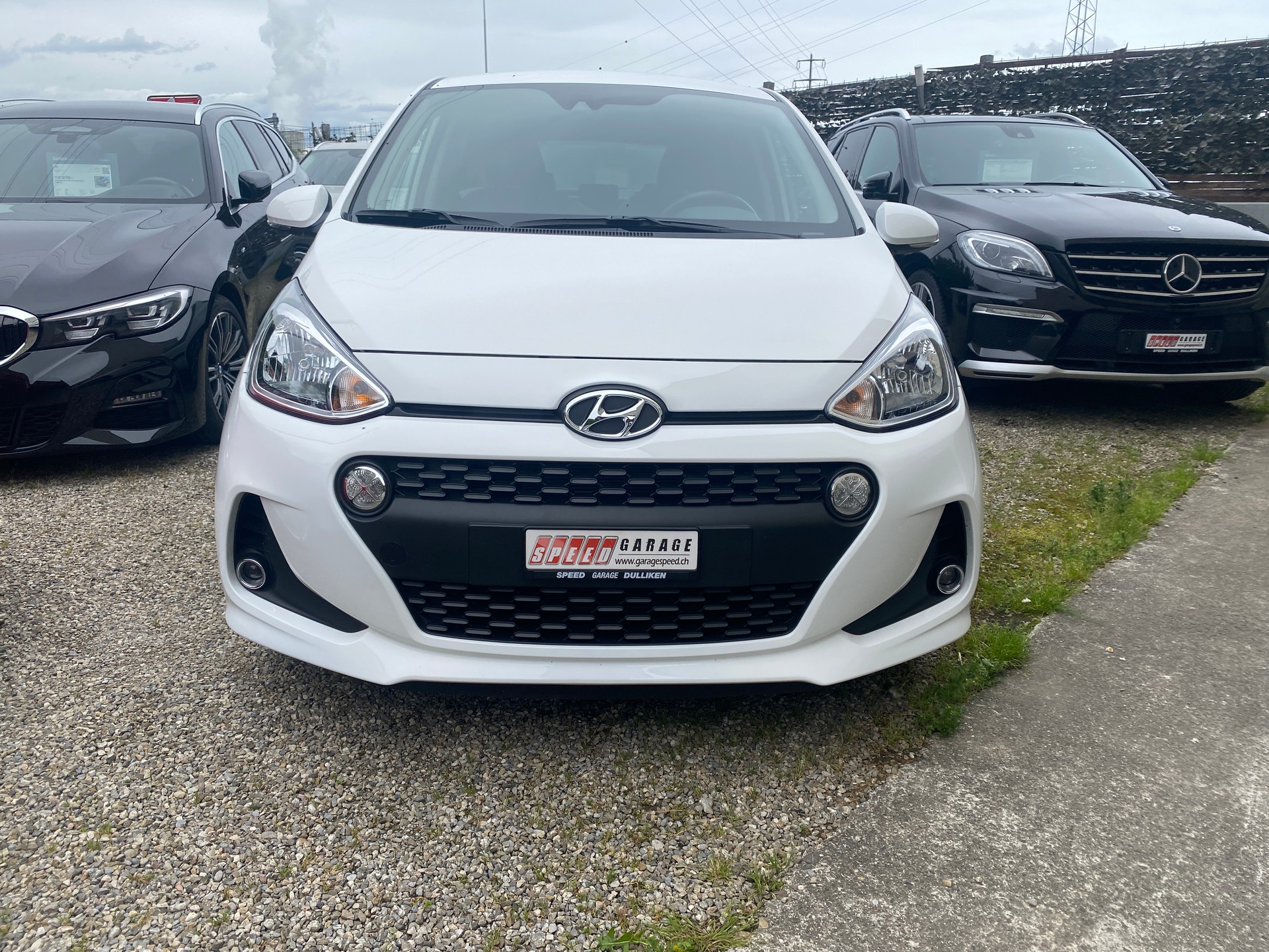 HYUNDAI i10 1.2 Vertex Automatic-image-10