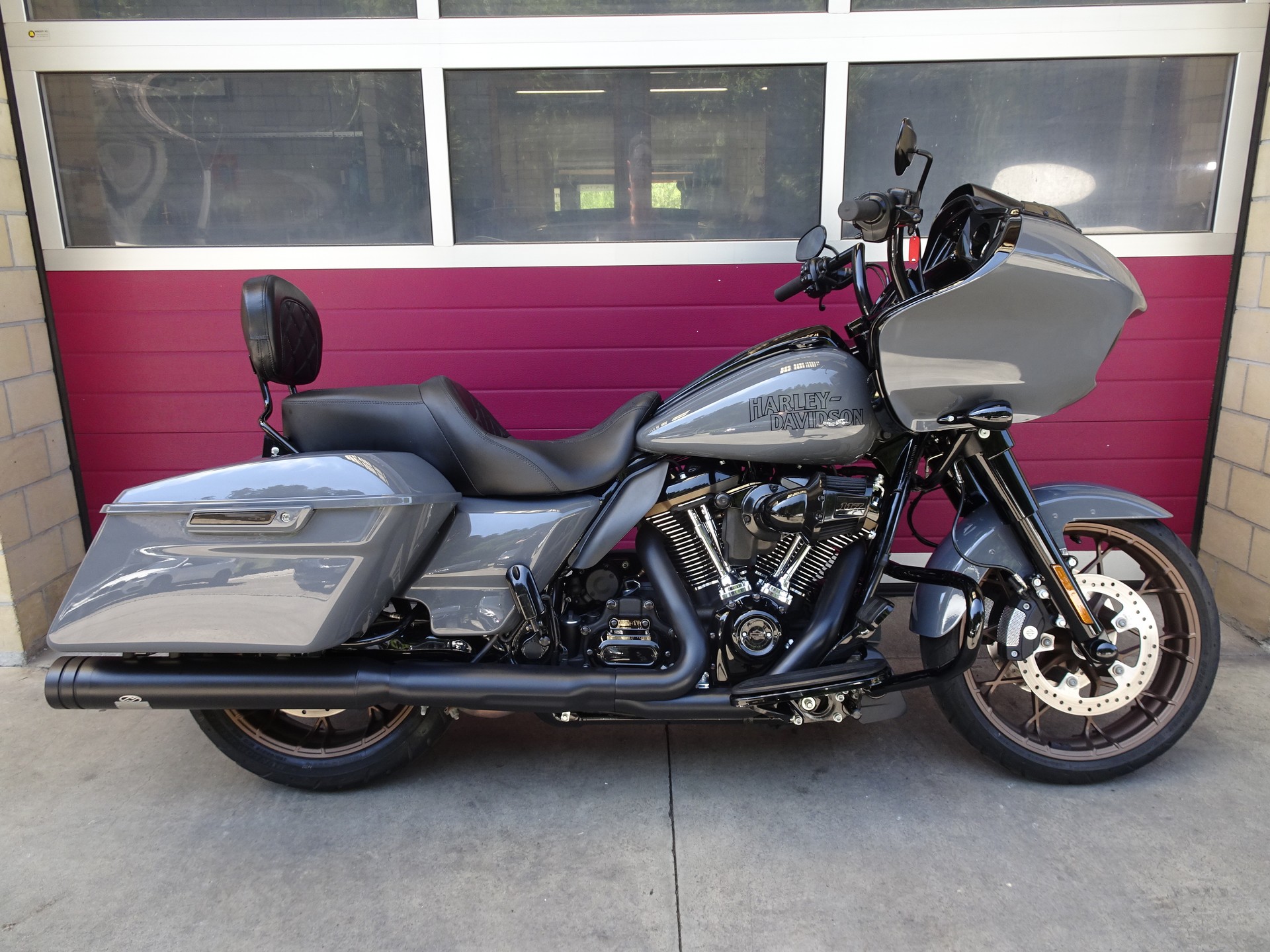 HARLEY-DAVIDSON FLTRXST Road Glide ST 117-image-0