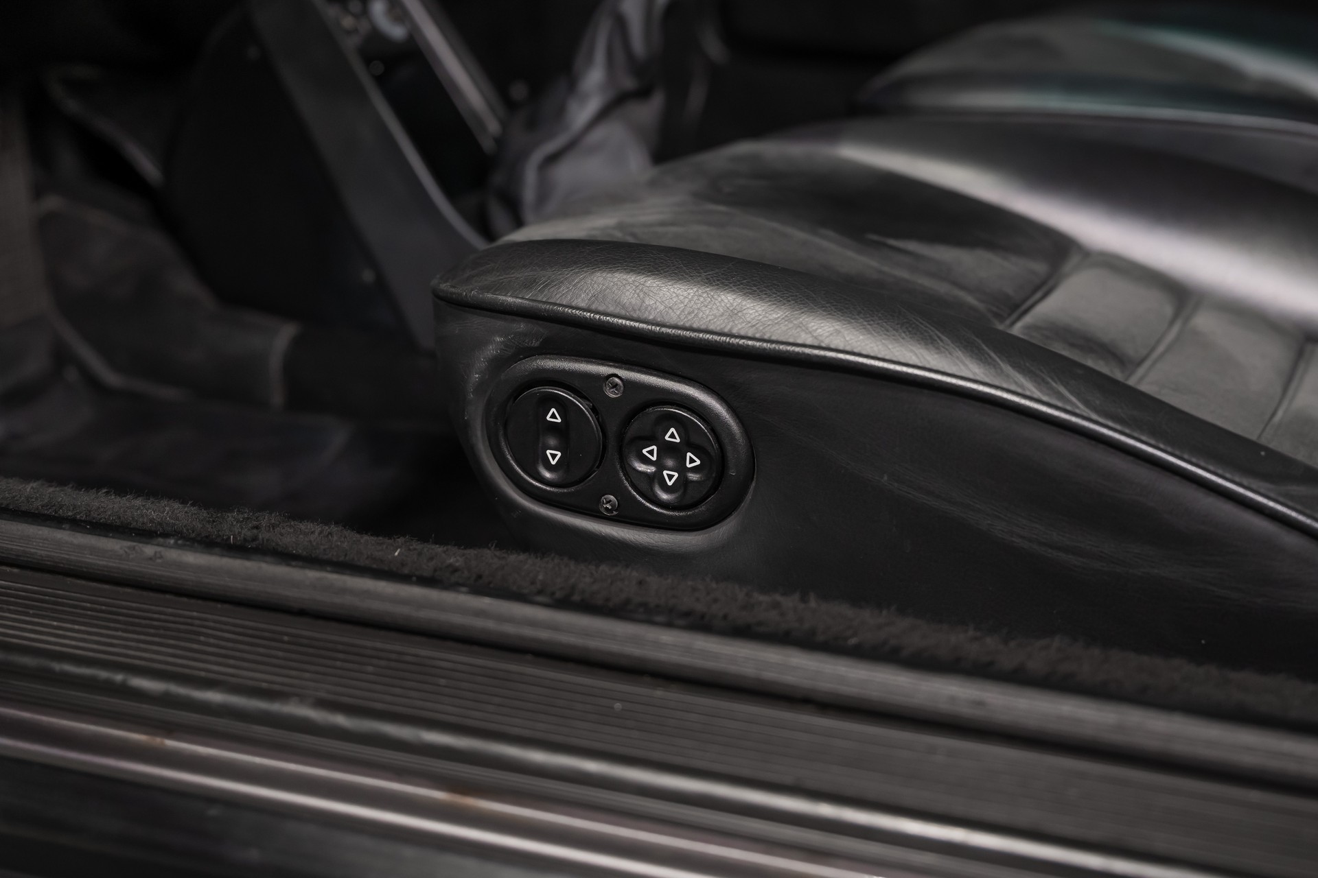 PORSCHE 911 Carrera Targa-image-18