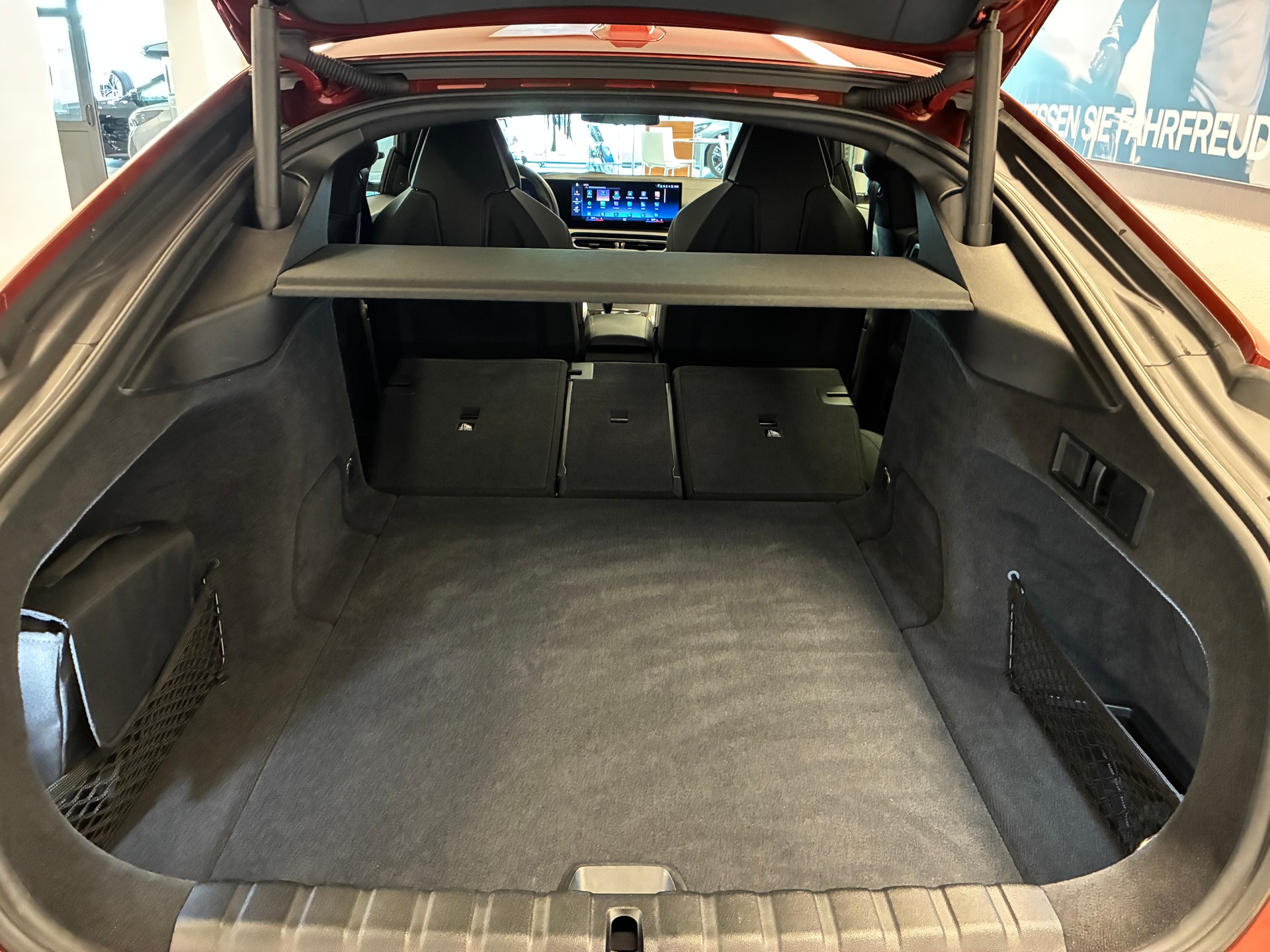 BMW i4 M50 M Sport Pro-image-15