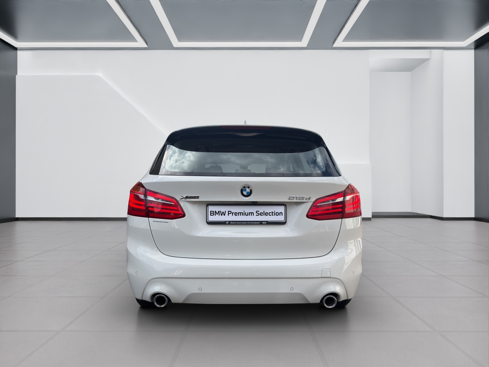 BMW 218d xDrive Active Tourer-showroom-element-3