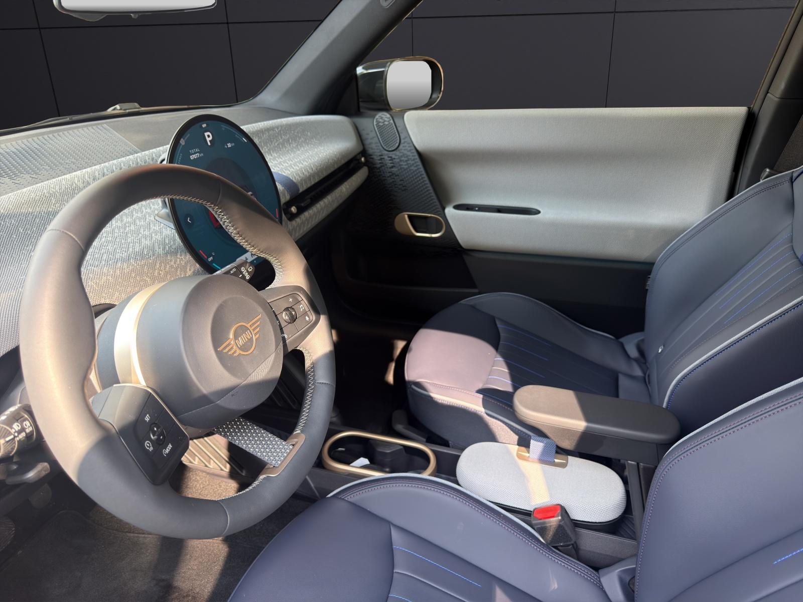 MINI J01 Cooper E-showroom-element-1