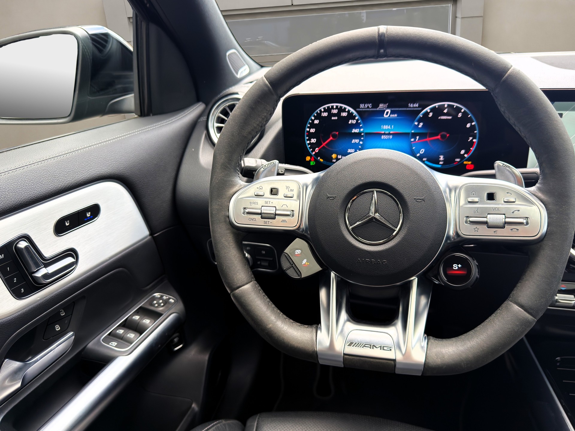 MERCEDES-BENZ GLA❗45 S AMG❗4Matic+ 8G-Speedshift DCT ✅CH-Fahrzeug & VOLL-AUSSTATTUNG✅-image-13