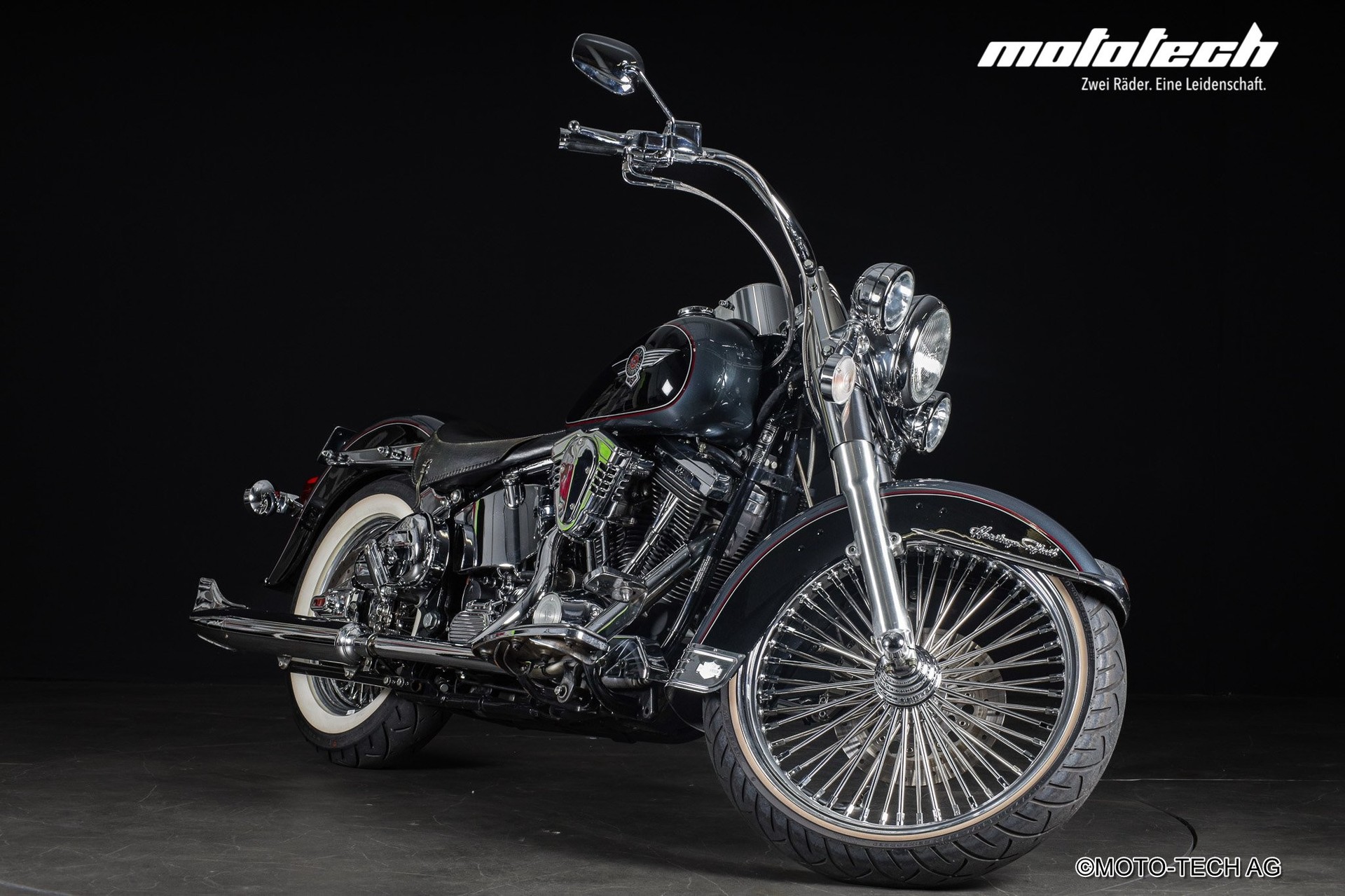 HARLEY-DAVIDSON FLSTN Heritage Nostalgia (35kW)-image-0
