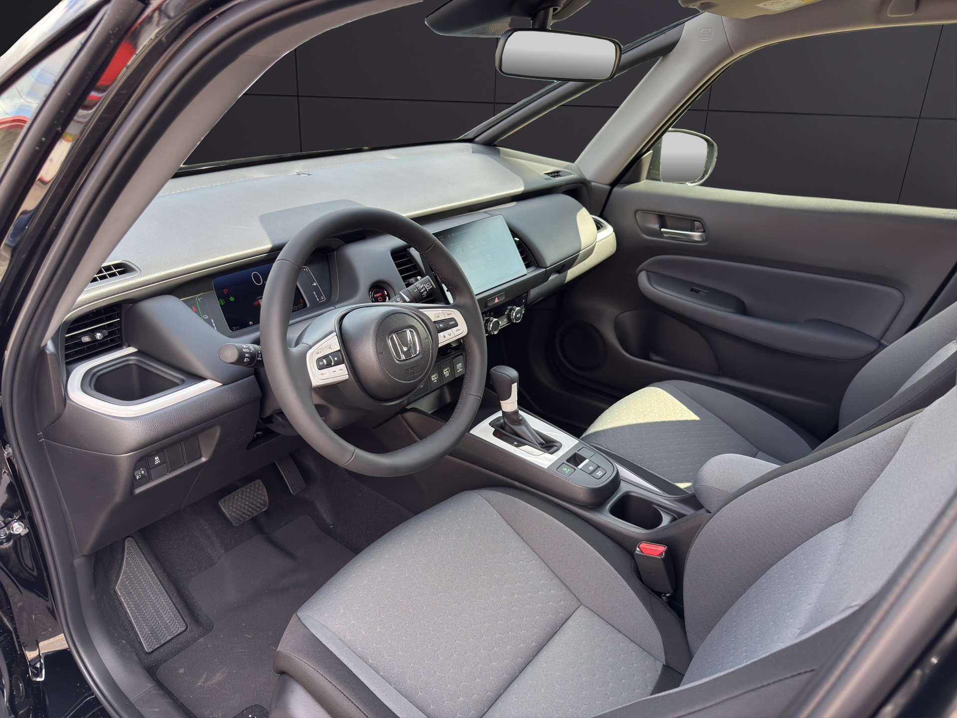 HONDA Jazz 1.5i-MMD Elegance E-CVT-image-13