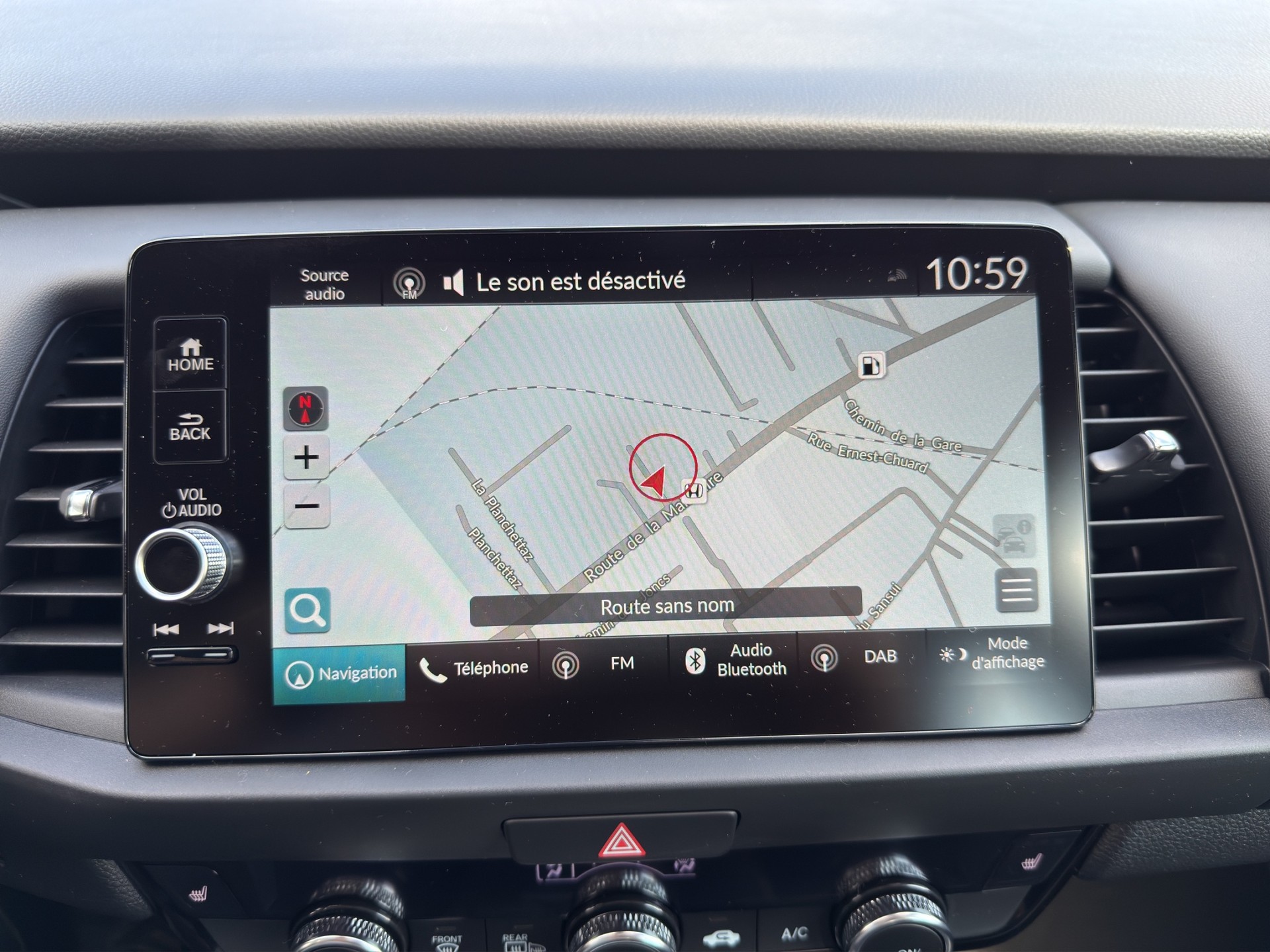 HONDA Jazz 1.5i-MMD Elegance E-CVT-image-12